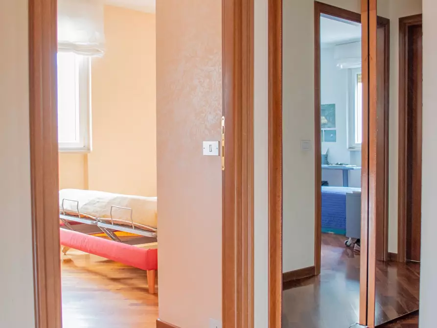 Immagine 34 di Casa trifamiliare in vendita  a Ventimiglia