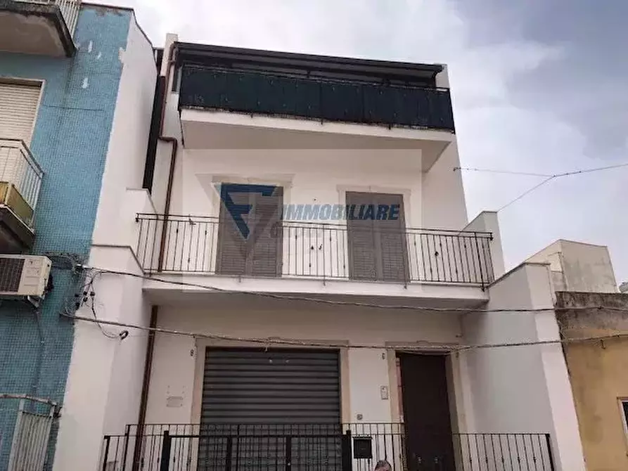 Immagine 1 di Casa trifamiliare in vendita  in Via dell'Indipendenza a Siracusa