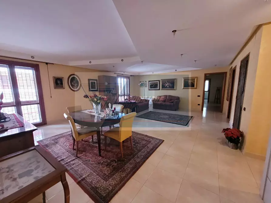 Immagine 1 di Casa trifamiliare in vendita  in Via Noto, 8 a Siracusa