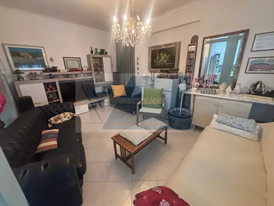 Immagine 6 di Casa trifamiliare in vendita  in Via Grottasanta a Siracusa