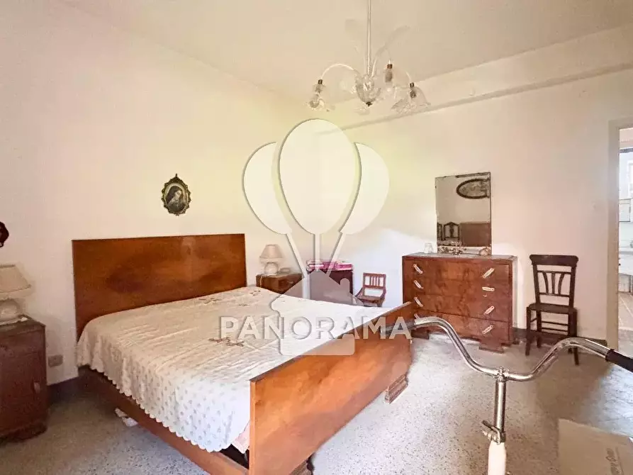 Immagine 7 di Casa trifamiliare in vendita  in Via Sardegna a Alcamo