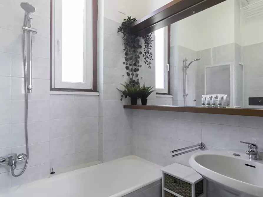 Immagine 18 di Casa trifamiliare in vendita  in Nona Strada, 7 a Buccinasco