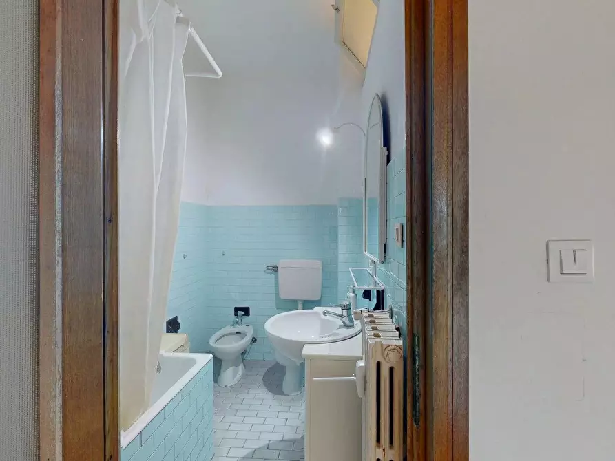 Immagine 23 di Casa trifamiliare in vendita  in Corso Europa 31 a Borghetto Santo Spirito