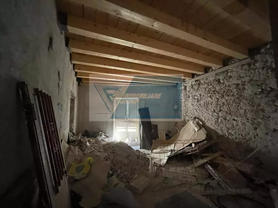 Immagine 41 di Casa trifamiliare in vendita  a Siracusa