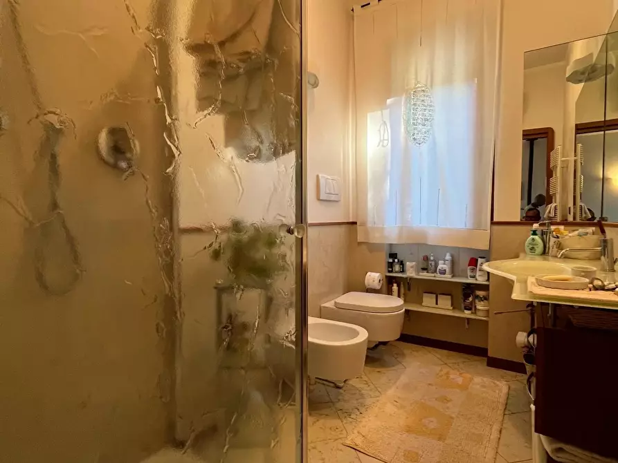 Immagine 15 di Casa trifamiliare in vendita  in Via Sotto la Croce a Rapallo