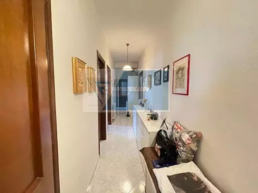 Immagine 9 di Casa trifamiliare in vendita  in Via Nino Martoglio a Siracusa