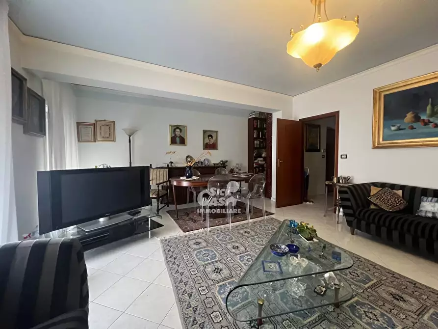 Immagine 2 di Casa trifamiliare in vendita  in via Honor Frost a Marsala