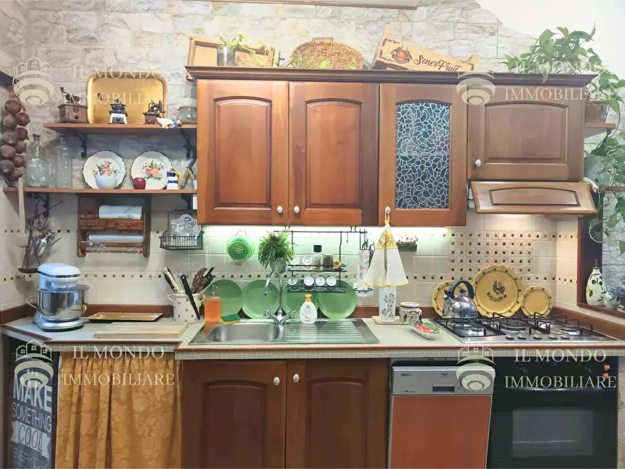 Immagine 52 di Casa trifamiliare in vendita  in Viale Luigi Greco Cretone a Palombara Sabina