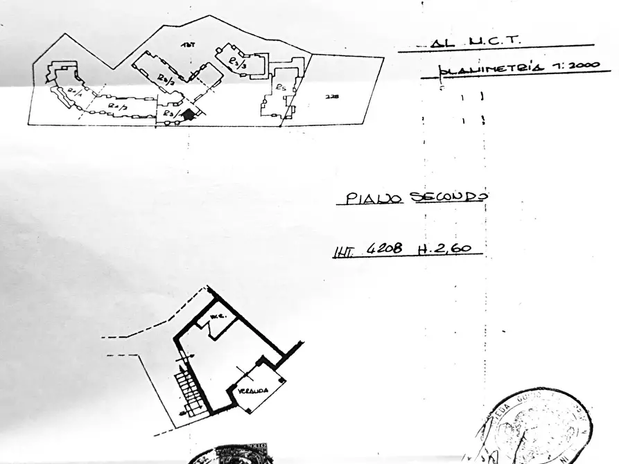 Immagine 38 di Casa trifamiliare in vendita  in Via della Bilancia, 8 a Olbia