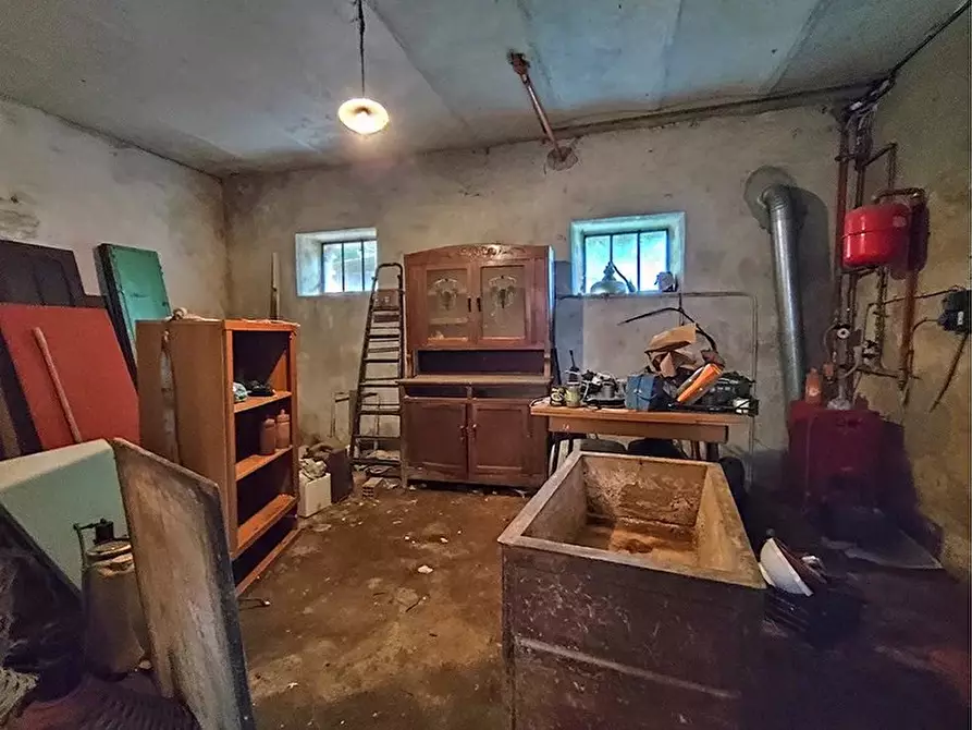 Immagine 8 di Terreno edificabile in vendita  a Dogliani