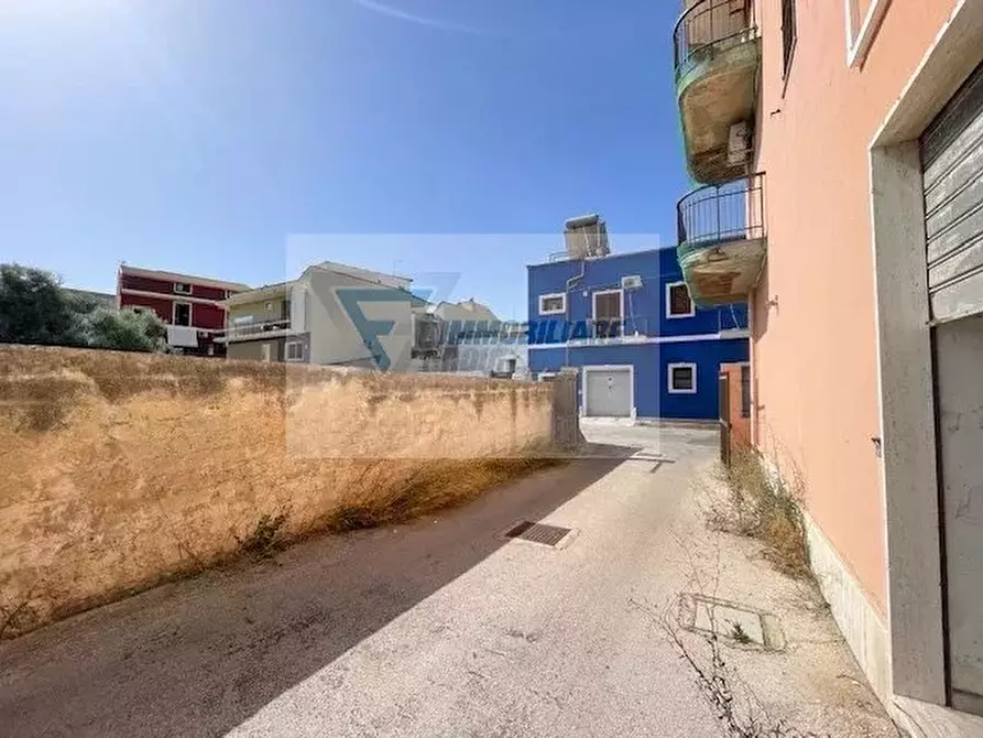 Immagine 5 di Appartamento in vendita  in Via Goffredo Mameli a Siracusa