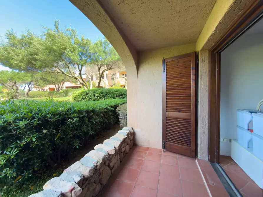 Immagine 12 di Casa trifamiliare in vendita  in Via della Bilancia, 8 a Olbia