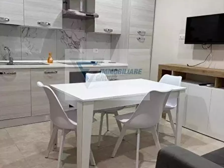 Immagine 8 di Casa trifamiliare in affitto  in Via Gian Battista Vico a Siracusa