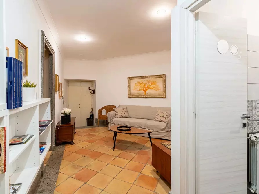 Immagine 16 di Casa trifamiliare in vendita  in Piazza Antonio Mancini, 4 a Roma
