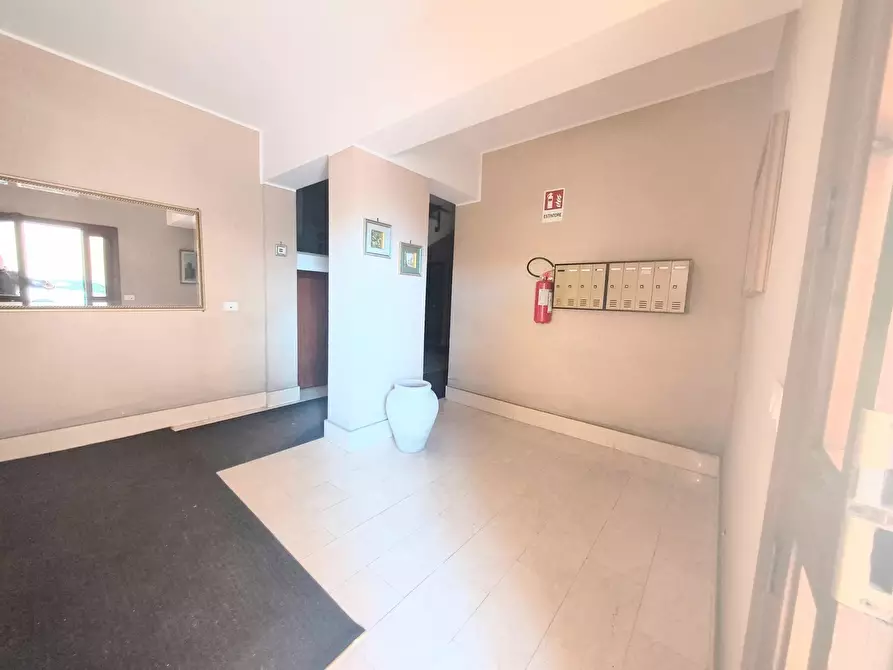 Immagine 33 di Casa trifamiliare in vendita  a Messina