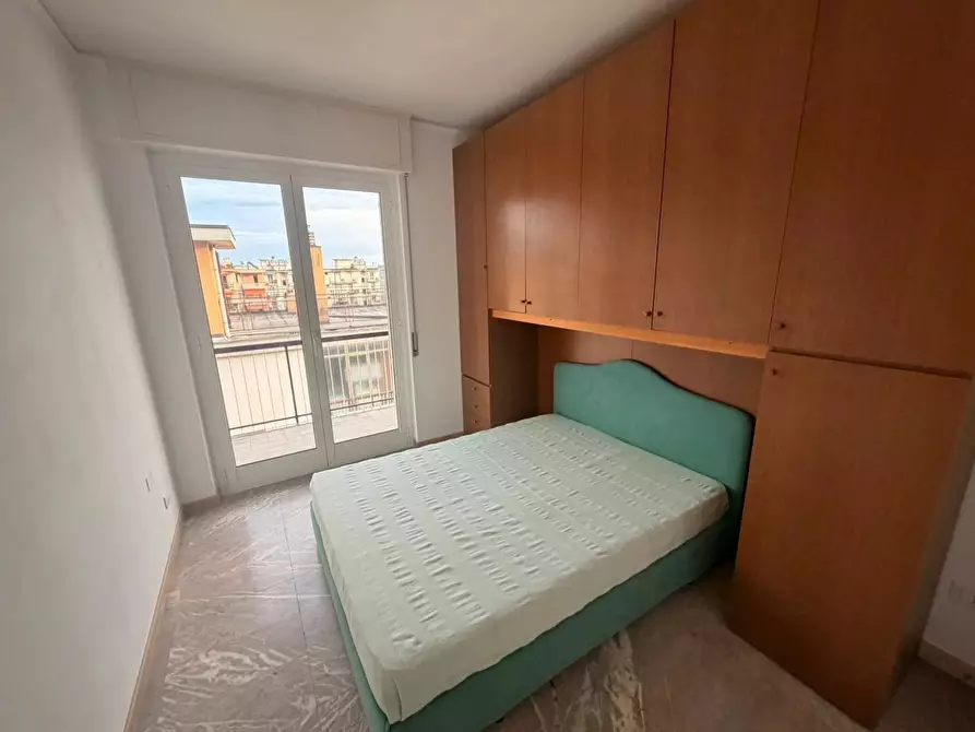 Immagine 3 di Casa trifamiliare in affitto  a Ventimiglia