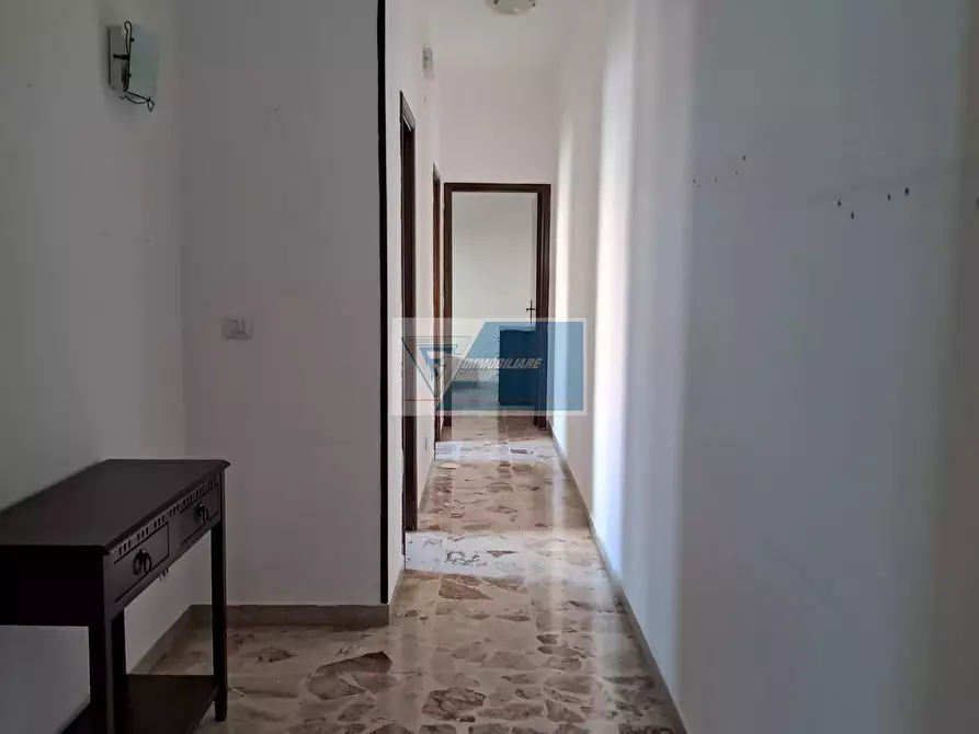 Immagine 1 di Casa trifamiliare in vendita  in Via Ippolito Pindemonte, 77 a Buccheri