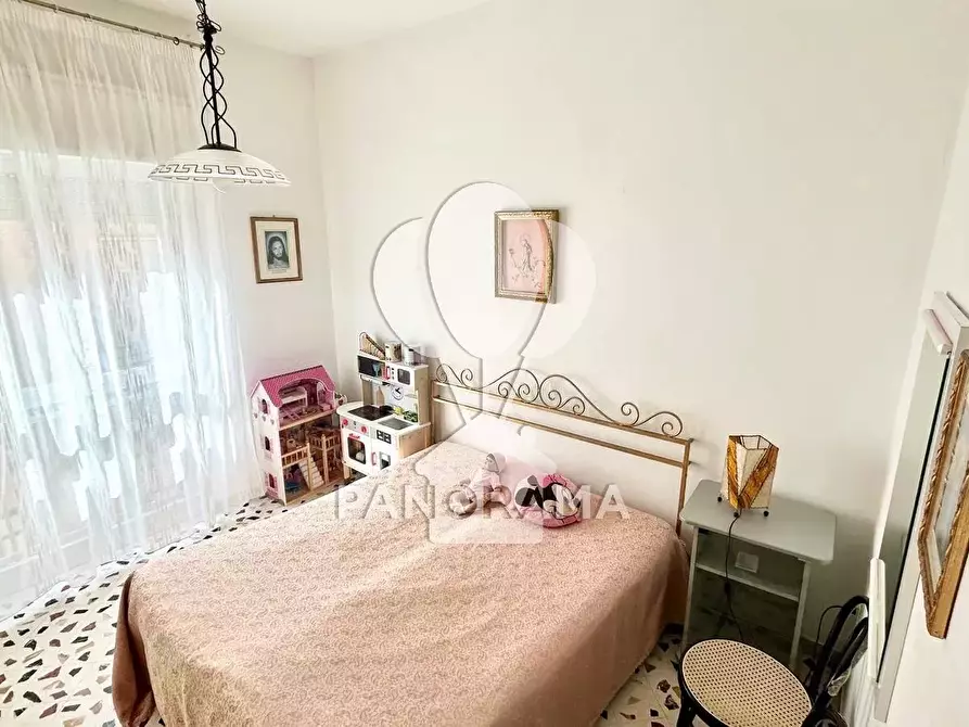 Immagine 7 di Casa trifamiliare in vendita  in Via Francesco Laurana a Alcamo