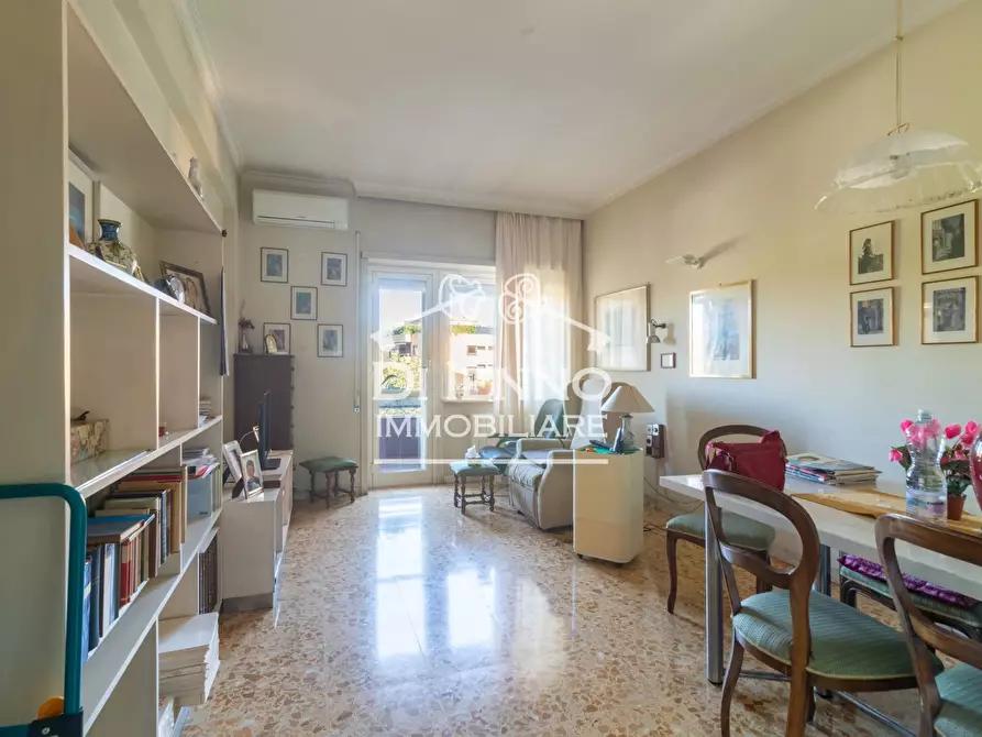 Immagine 13 di Casa trifamiliare in vendita  a Roma