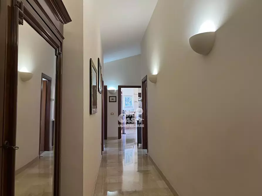 Immagine 21 di Casa trifamiliare in vendita  a Marsala