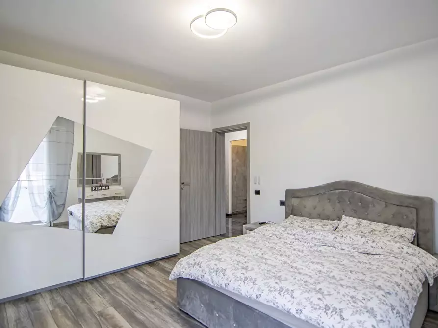 Immagine 35 di Casa trifamiliare in vendita  a Albignasego