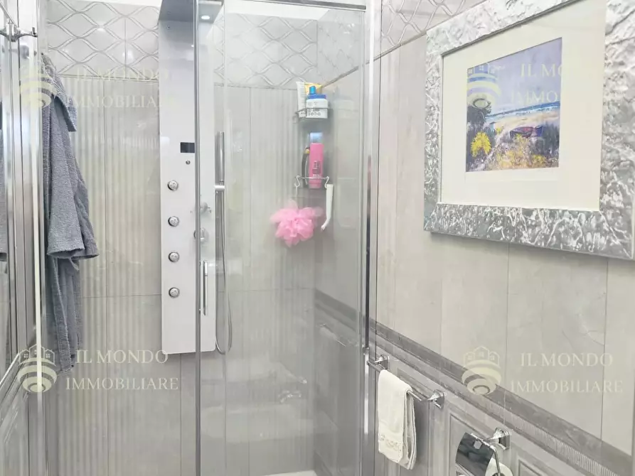 Immagine 45 di Casa trifamiliare in vendita  in Viale Luigi Greco Cretone a Palombara Sabina