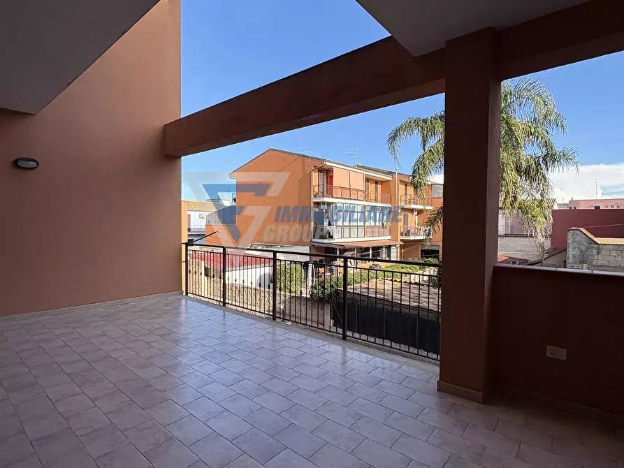 Immagine 8 di Casa trifamiliare in vendita  in Via delle Ortensie a Siracusa