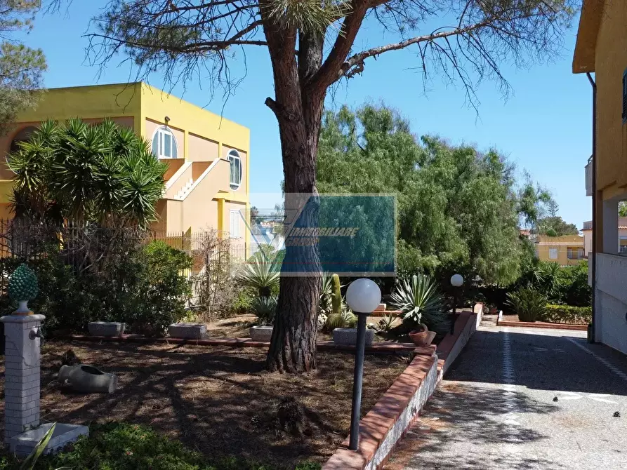 Immagine 44 di Terreno edificabile in vendita  in Via C. di Martino a Noto