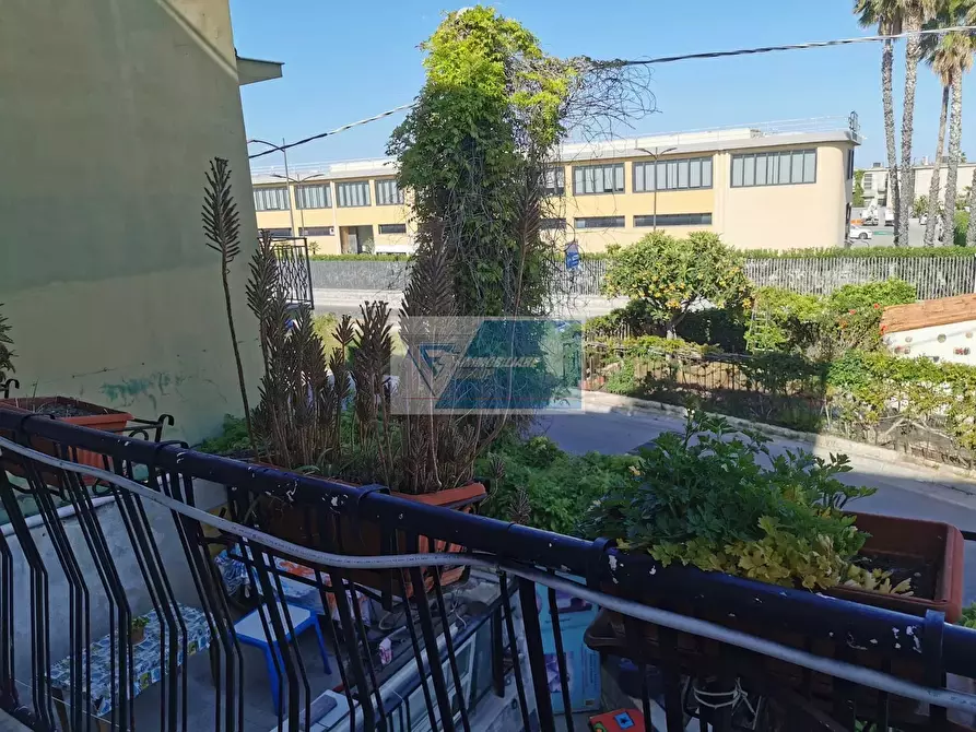 Immagine 4 di Casa trifamiliare in vendita  in VIA TOMMASO EDISON 37 a Buccheri