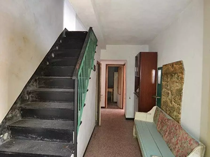 Immagine 10 di Terreno edificabile in vendita  a Avegno