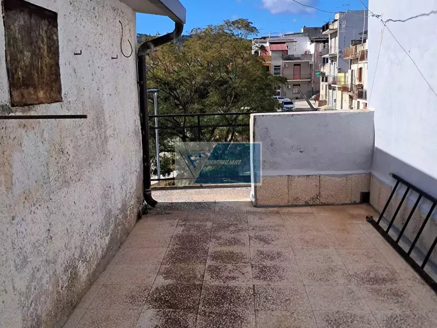 Immagine 31 di Casa trifamiliare in vendita  a Buccheri