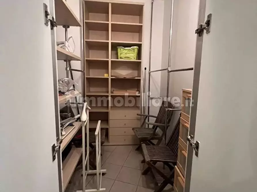 Immagine 17 di Casa trifamiliare in affitto  in Via Giambellino, 10 a Milano