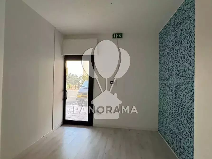 Immagine 9 di Attico in affitto  in Via delle Magnolie a Alcamo