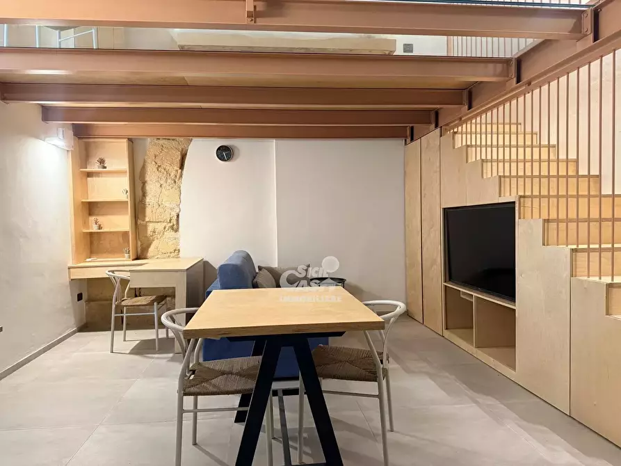 Immagine 31 di Casa trifamiliare in affitto  a Marsala