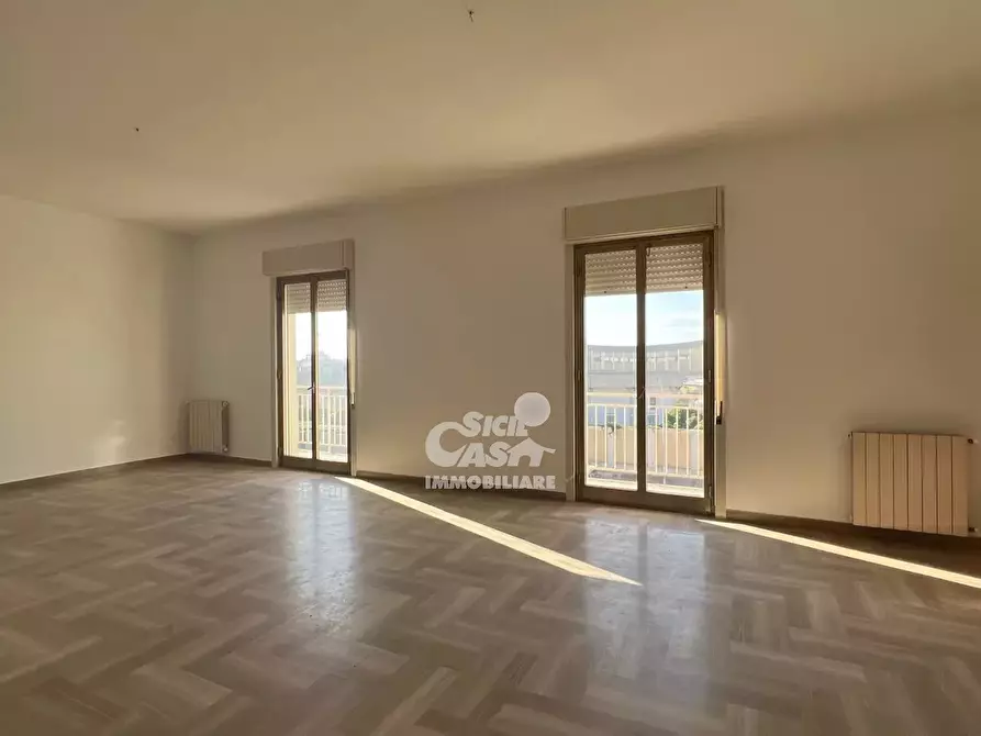 Immagine 23 di Casa trifamiliare in affitto  a Marsala