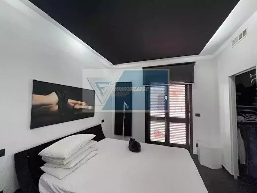 Immagine 32 di Casa trifamiliare in vendita  in Via Capuana a Buccheri