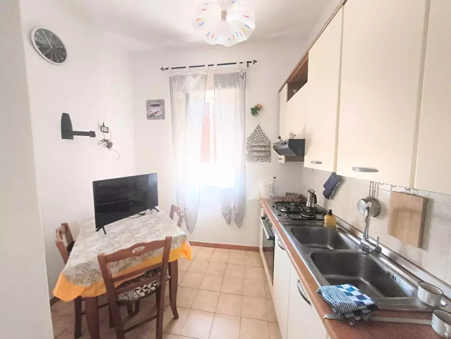 Immagine 16 di Casa trifamiliare in vendita  in Salita Ogliastri, 26 a Messina
