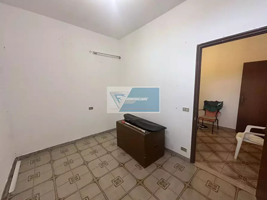 Immagine 17 di Casa trifamiliare in vendita  a Noto