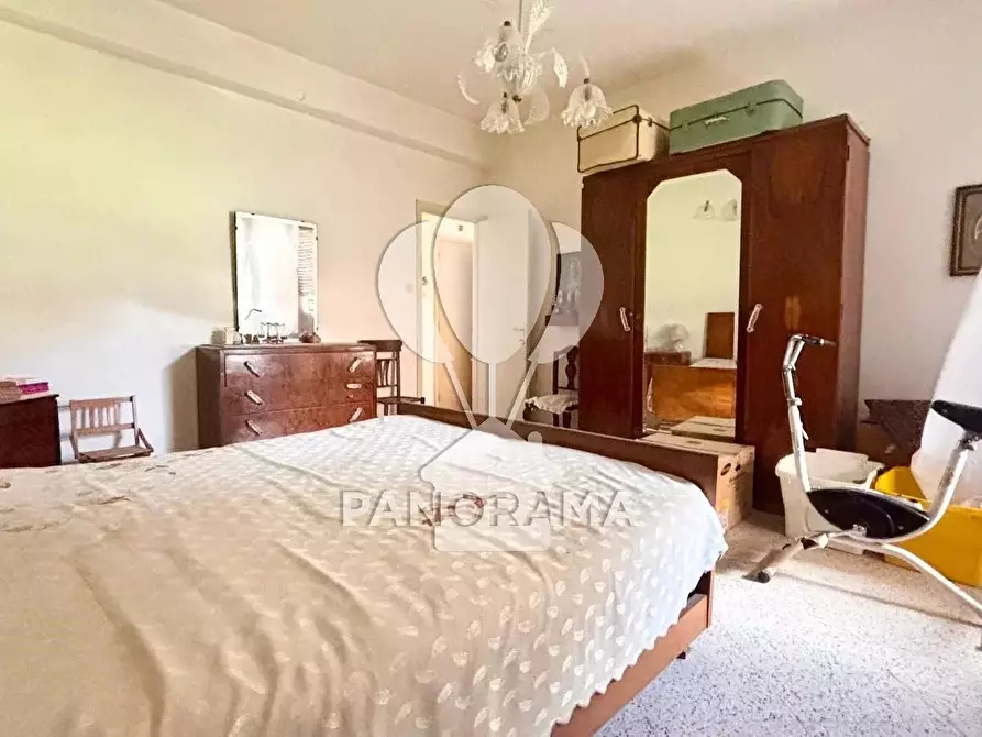 Immagine 8 di Casa trifamiliare in vendita  in Via Sardegna a Alcamo