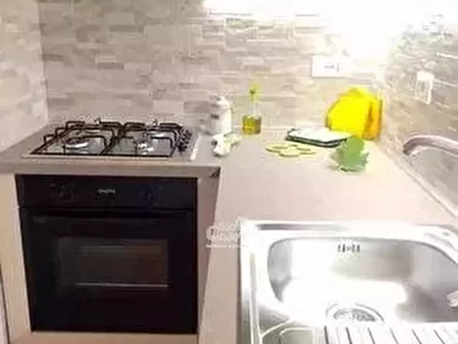 Immagine 8 di Casa trifamiliare in affitto  a Marsala