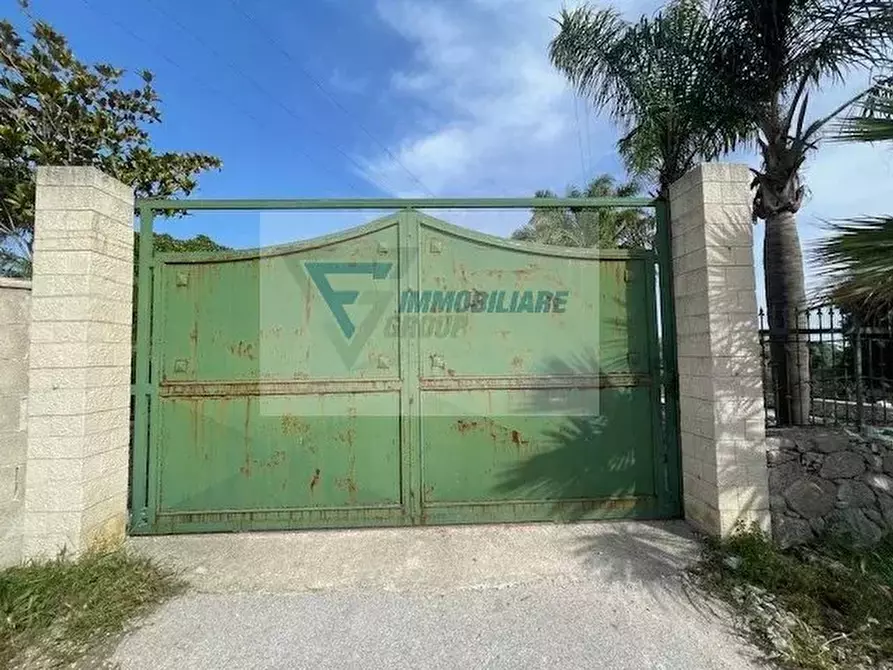 Immagine 1 di Terreno in vendita  in Strada Carancino a Siracusa