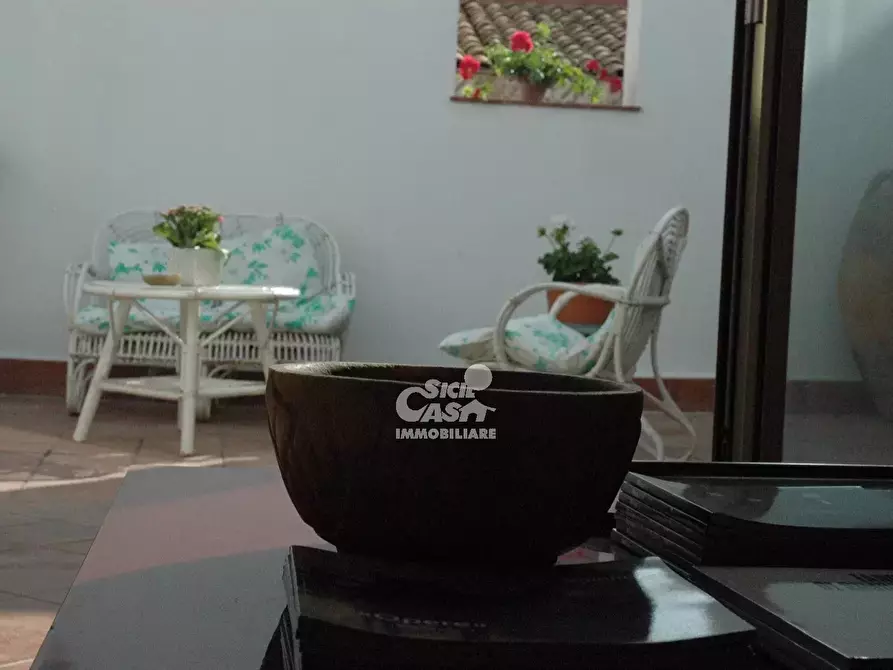 Immagine 44 di Casa trifamiliare in affitto  a Marsala