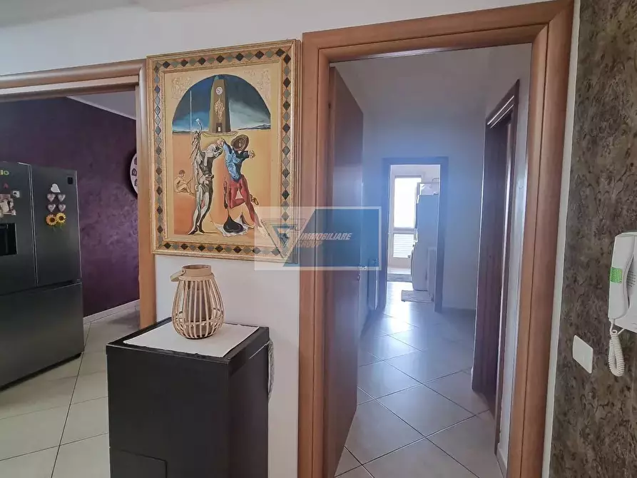 Immagine 16 di Casa trifamiliare in vendita  in Piazza Carlo Cavarra, 10 a Buccheri