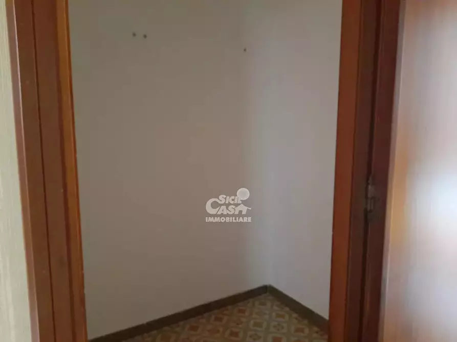 Immagine 4 di Casa trifamiliare in vendita  a Marsala