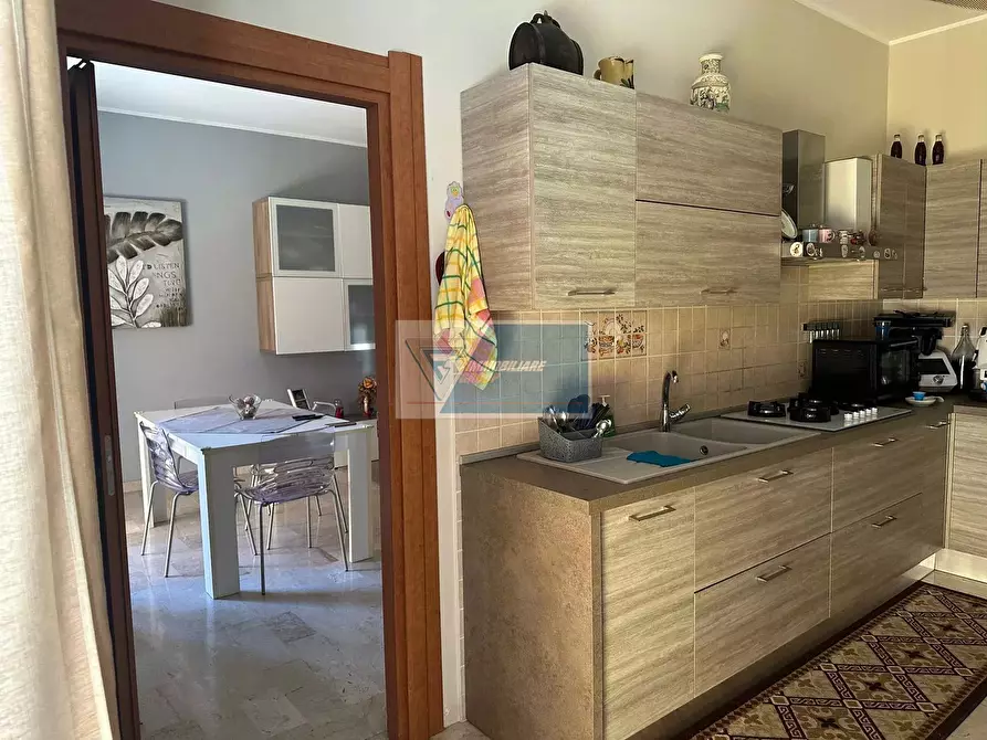 Immagine 6 di Casa trifamiliare in vendita  a Buccheri