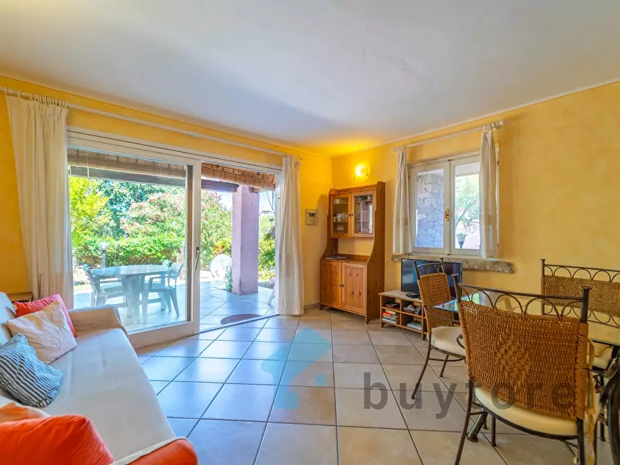 Immagine 2 di Casa trifamiliare in vendita  in Via Porto Rotondo, 16. a Olbia