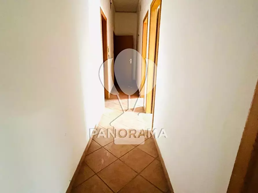 Immagine 10 di Casa trifamiliare in vendita  in via kennedy a Partinico