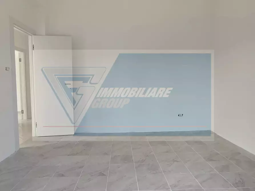 Immagine 3 di Casa trifamiliare in affitto  in Via Monviso a Siracusa