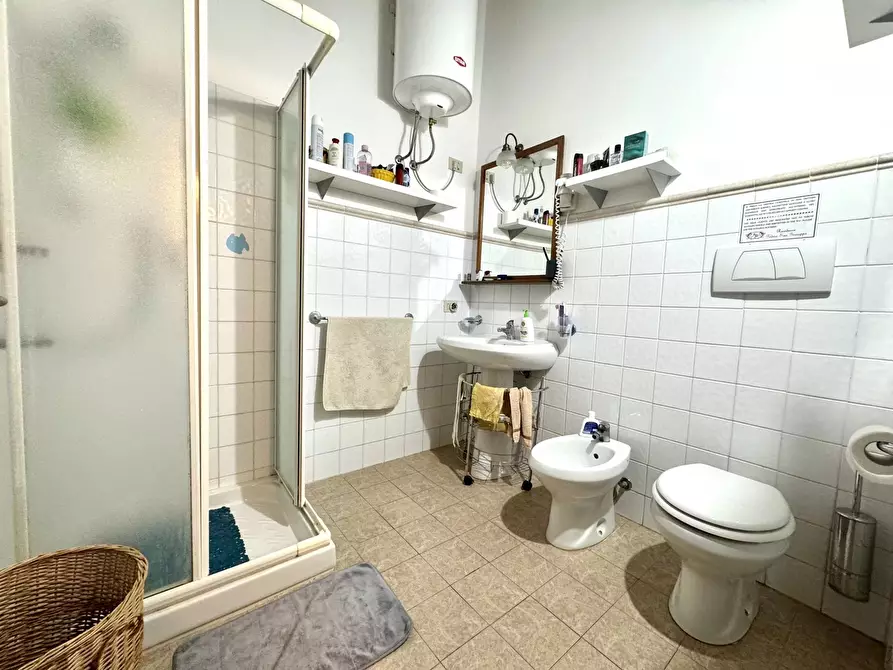 Immagine 26 di Casa trifamiliare in vendita  in via Aurelia Sud, 55. a San Vincenzo