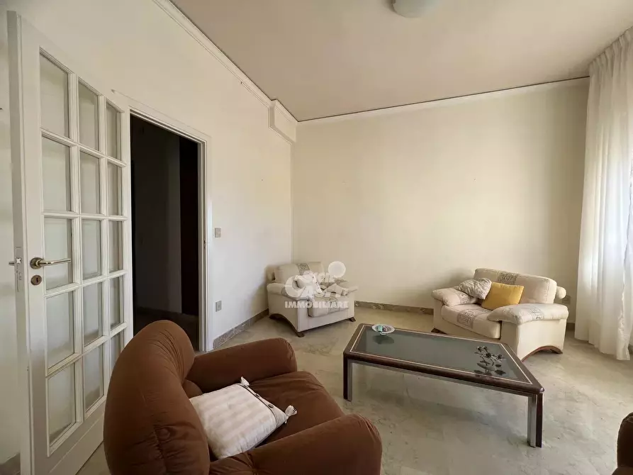 Immagine 12 di Casa trifamiliare in vendita  a Marsala